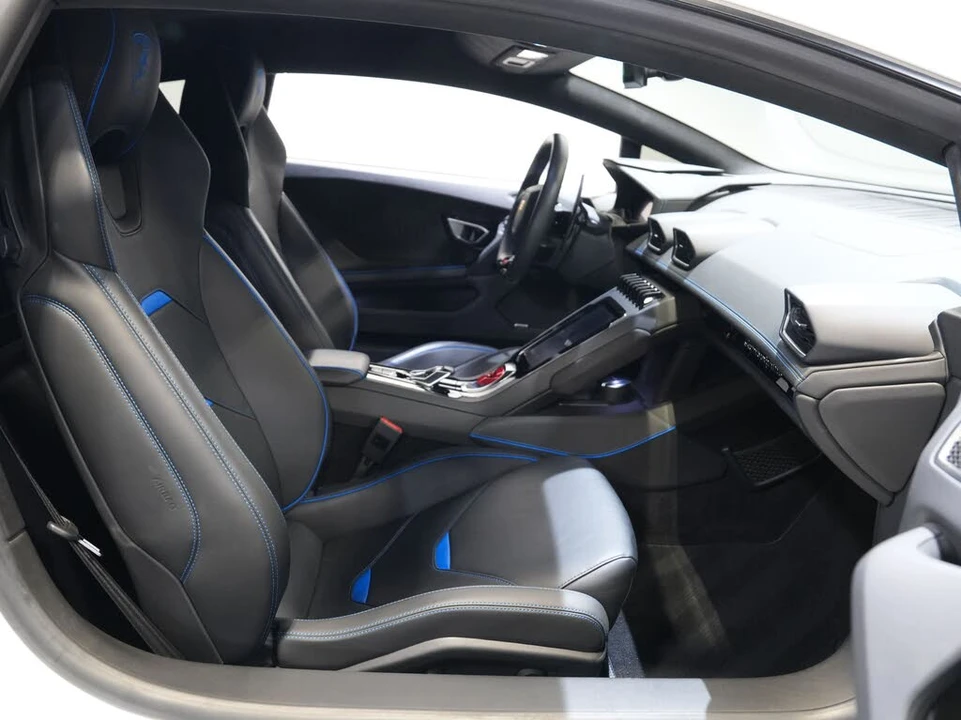 2020 Lamborghini Huracan LP640-4 EVO - Image 31 of 31