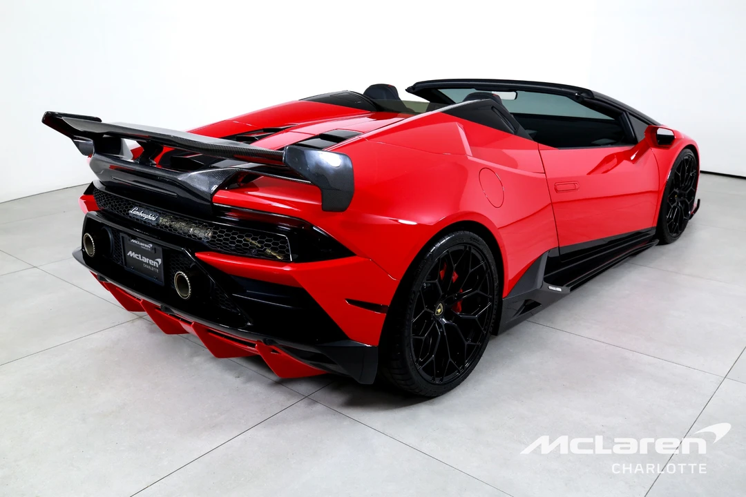 2020 Lamborghini Huracan LP640-4 EVO - Image 9 of 31