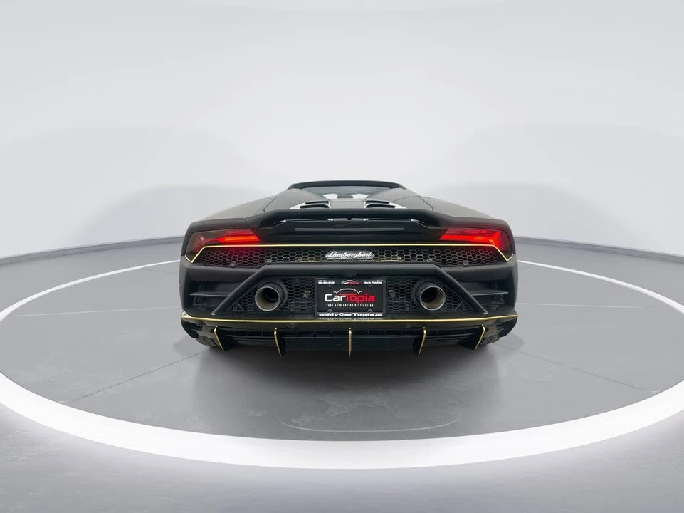 2020 Lamborghini Huracan LP640-4 EVO - Image 7 of 31