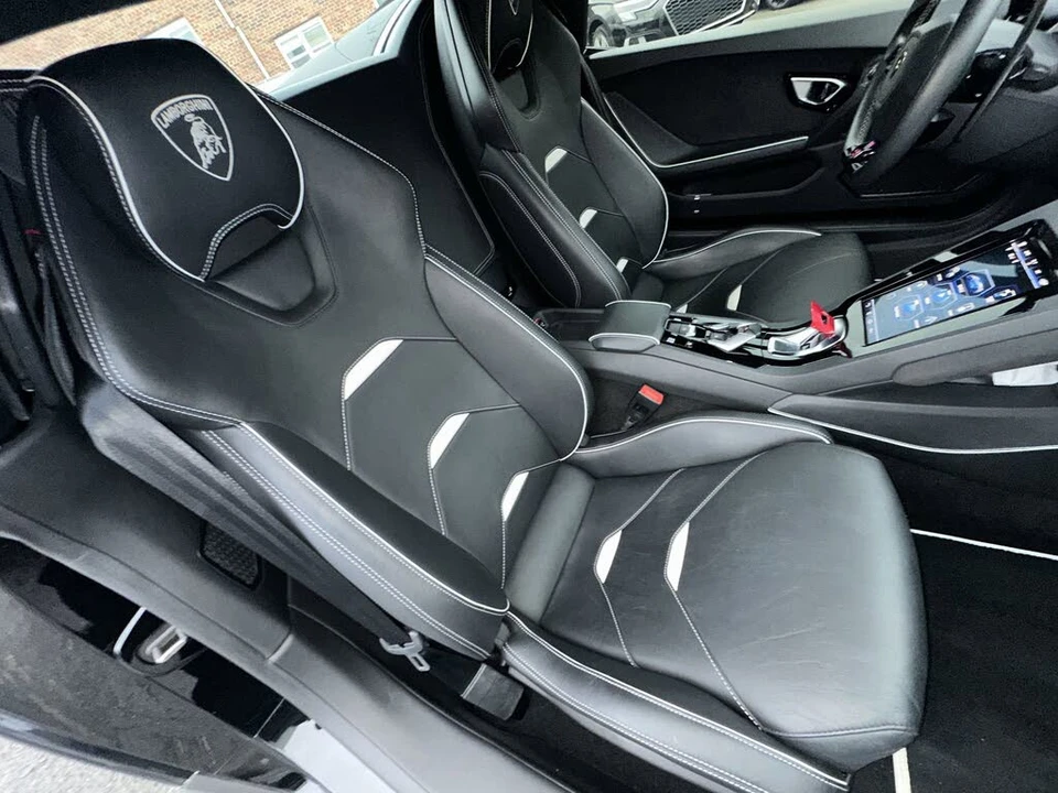 2020 Lamborghini Huracan LP640-4 EVO - Image 21 of 31
