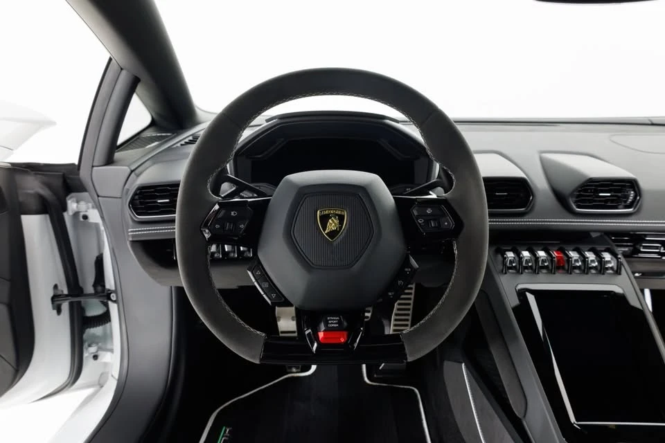 2020 Lamborghini Huracan LP640-4 EVO - Image 12 of 20