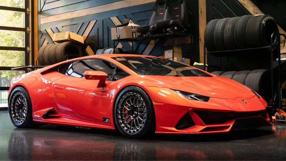 2020 Lamborghini Huracan - Image 2 of 20