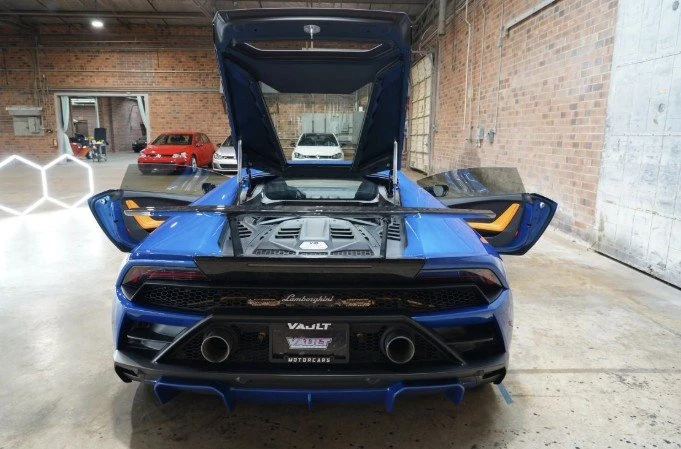 2020 Lamborghini Huracan - Image 5 of 11