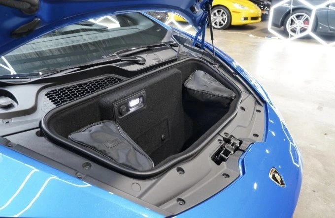 2020 Lamborghini Huracan - Image 7 of 11