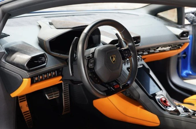 2020 Lamborghini Huracan - Image 9 of 11