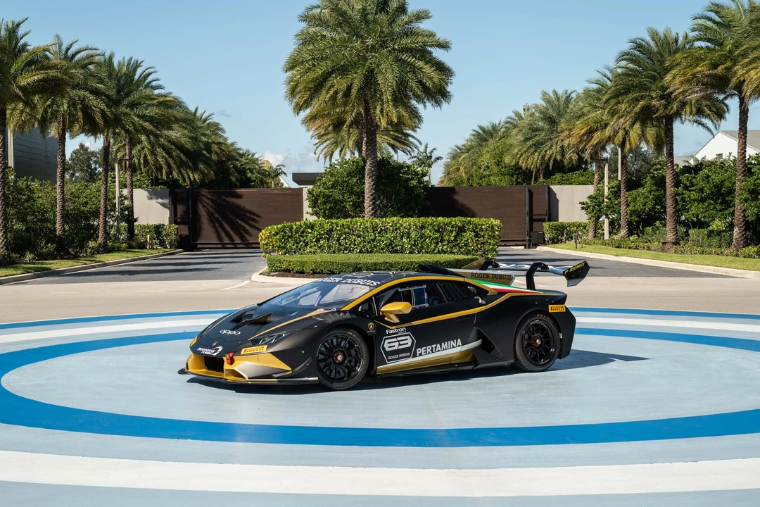 2020 Lamborghini Huracan LP640-4 EVO - Image 3 of 31