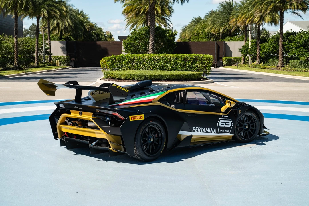 2020 Lamborghini Huracan LP640-4 EVO - Image 23 of 31