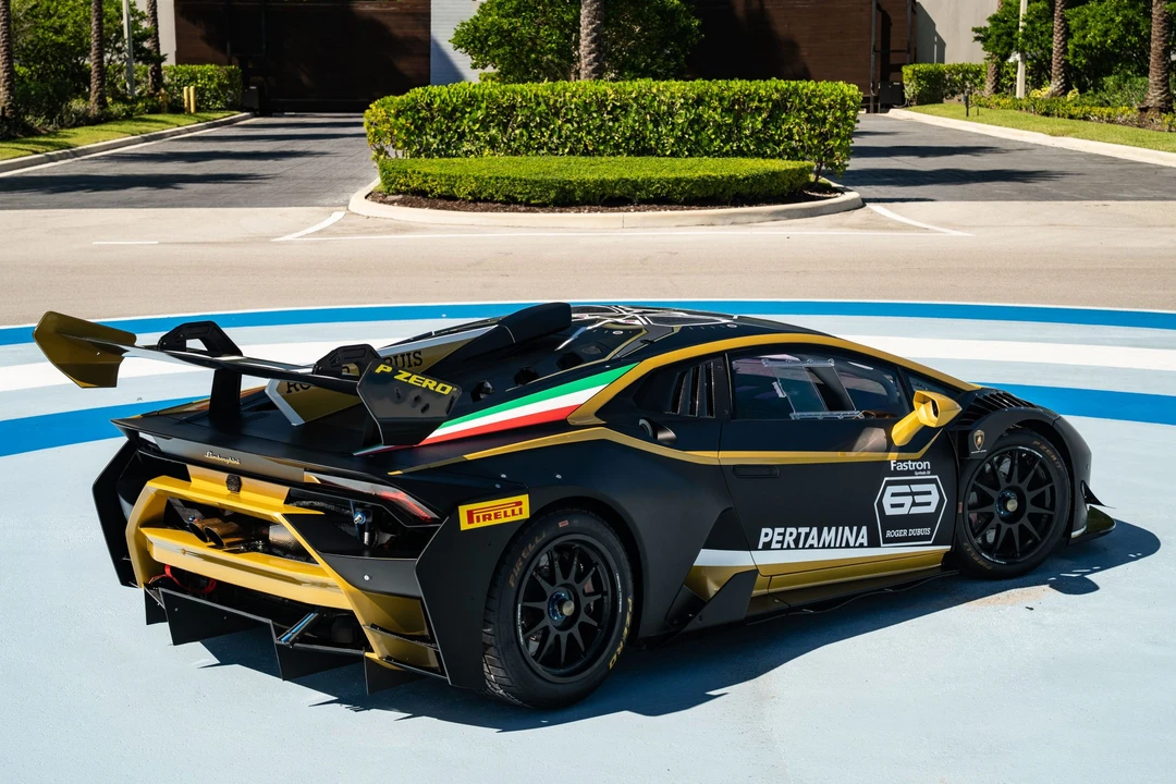 2020 Lamborghini Huracan LP640-4 EVO - Image 25 of 31