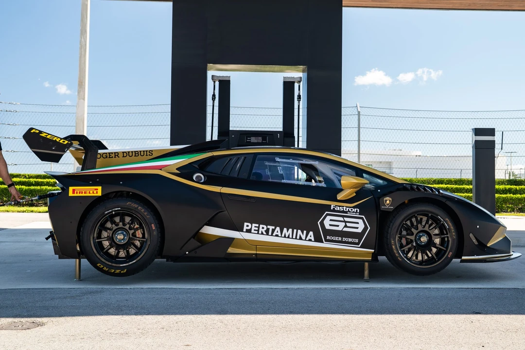 2020 Lamborghini Huracan LP640-4 EVO - Image 27 of 31