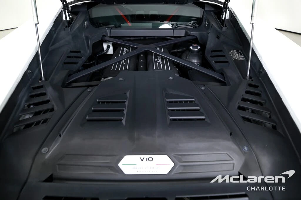 2020 Lamborghini Huracan - Image 23 of 31