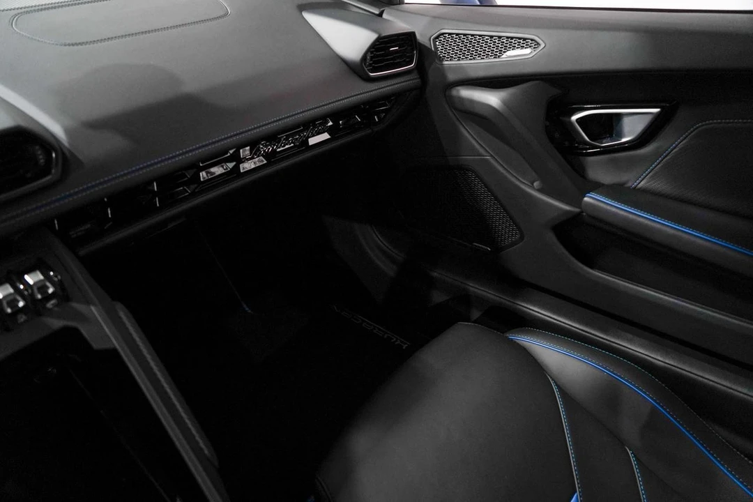 2020 Lamborghini Huracan - Image 13 of 21