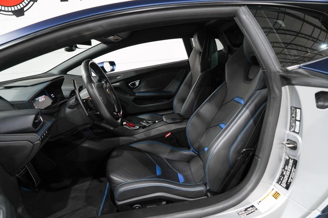 2020 Lamborghini Huracan - Image 8 of 21