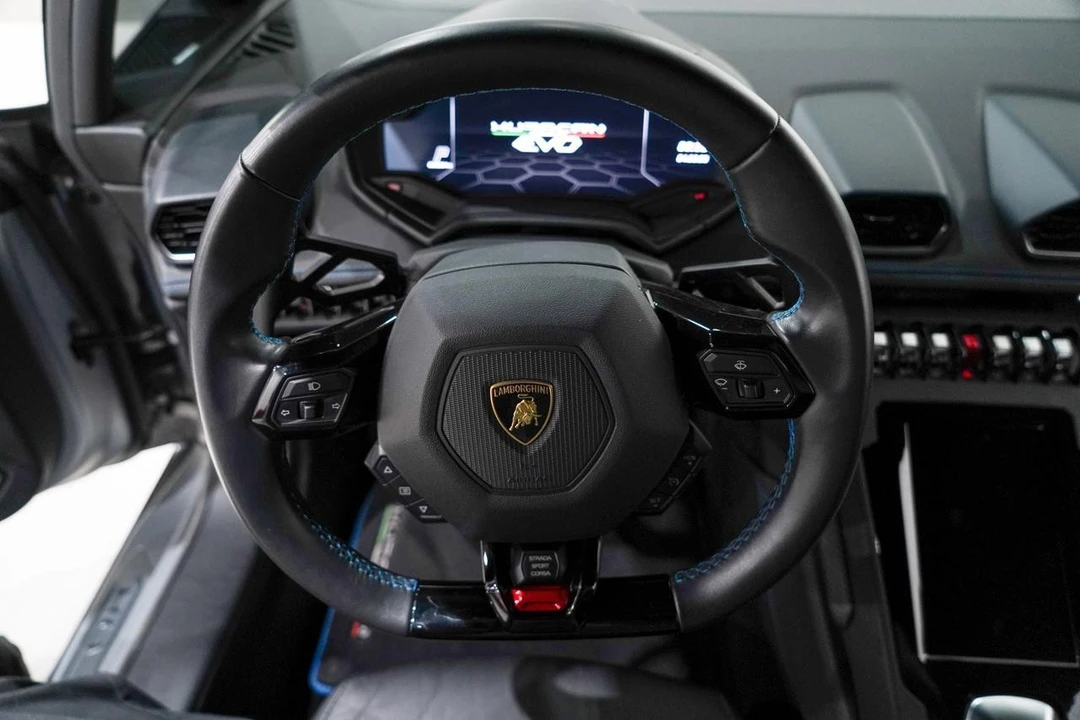 2020 Lamborghini Huracan - Image 10 of 21