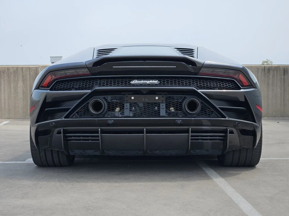 2020 Lamborghini Huracan - Image 7 of 31