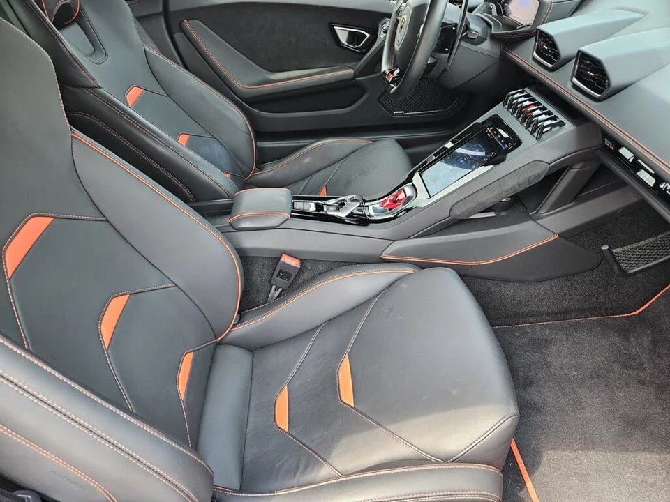 2020 Lamborghini Huracan - Image 17 of 31
