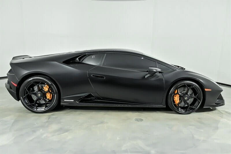 2020 Lamborghini Huracan - Image 11 of 31