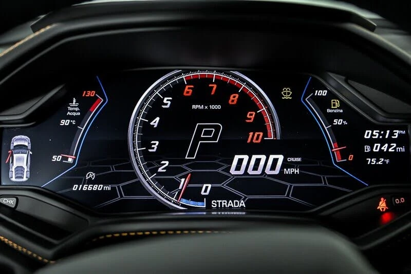 2020 Lamborghini Huracan - Image 22 of 31