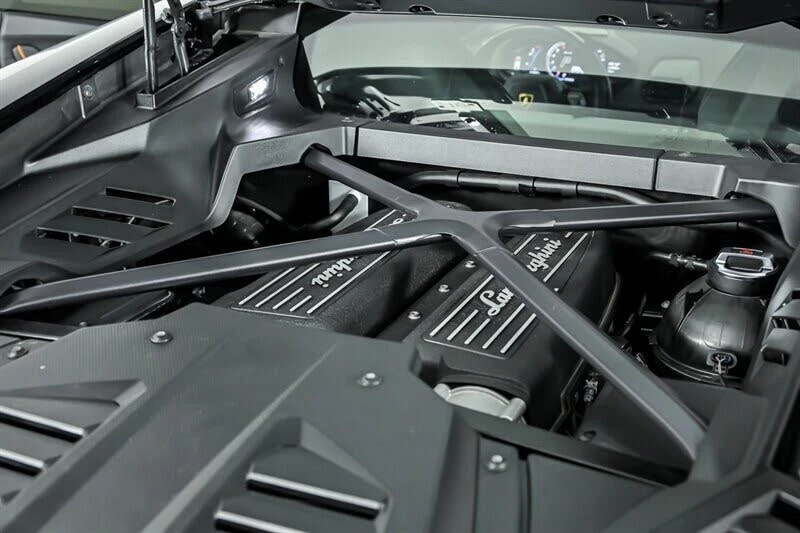 2020 Lamborghini Huracan - Image 13 of 31