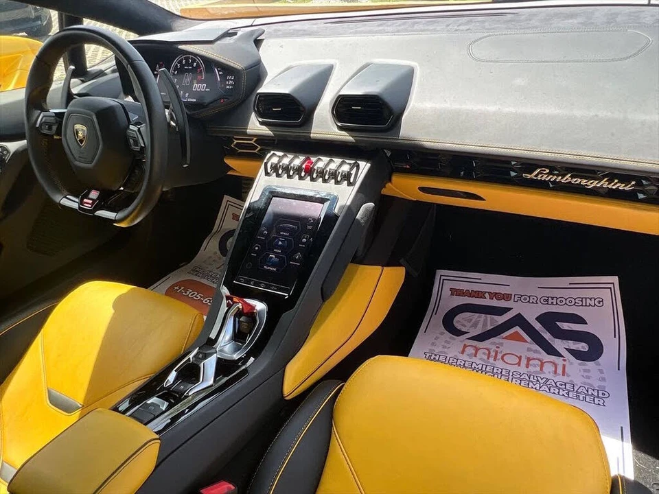 2020 Lamborghini Huracan - Image 11 of 27