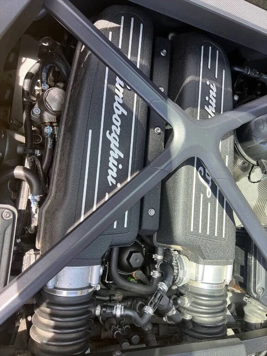 2020 Lamborghini Huracan - Image 26 of 27