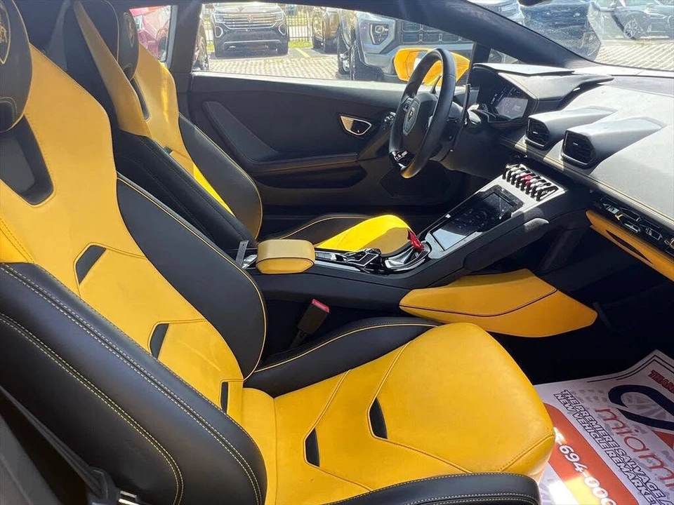 2020 Lamborghini Huracan - Image 10 of 27