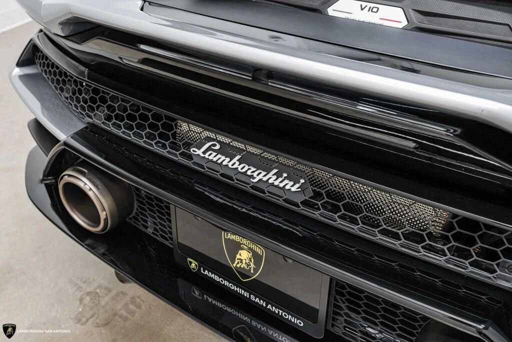 2020 Lamborghini Huracan - Image 18 of 31
