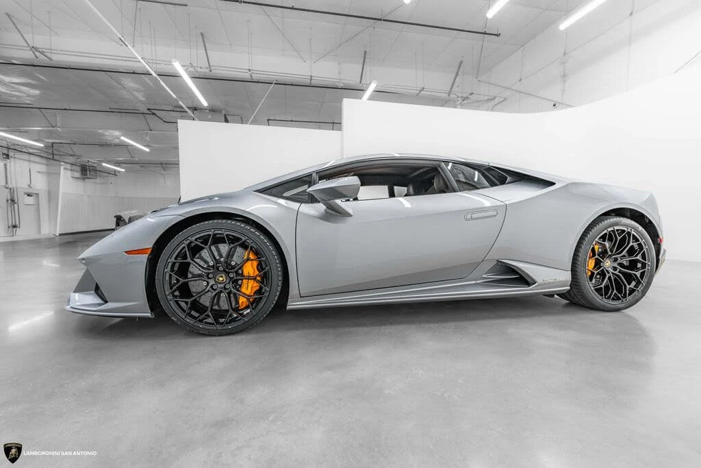 2020 Lamborghini Huracan - Image 10 of 31