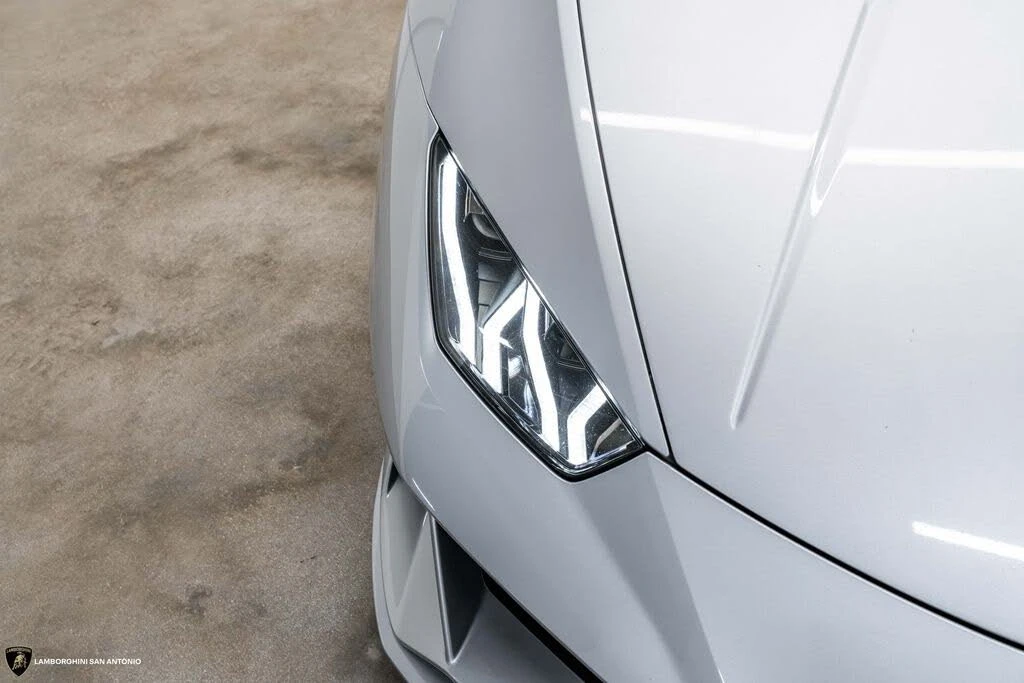 2020 Lamborghini Huracan - Image 22 of 31