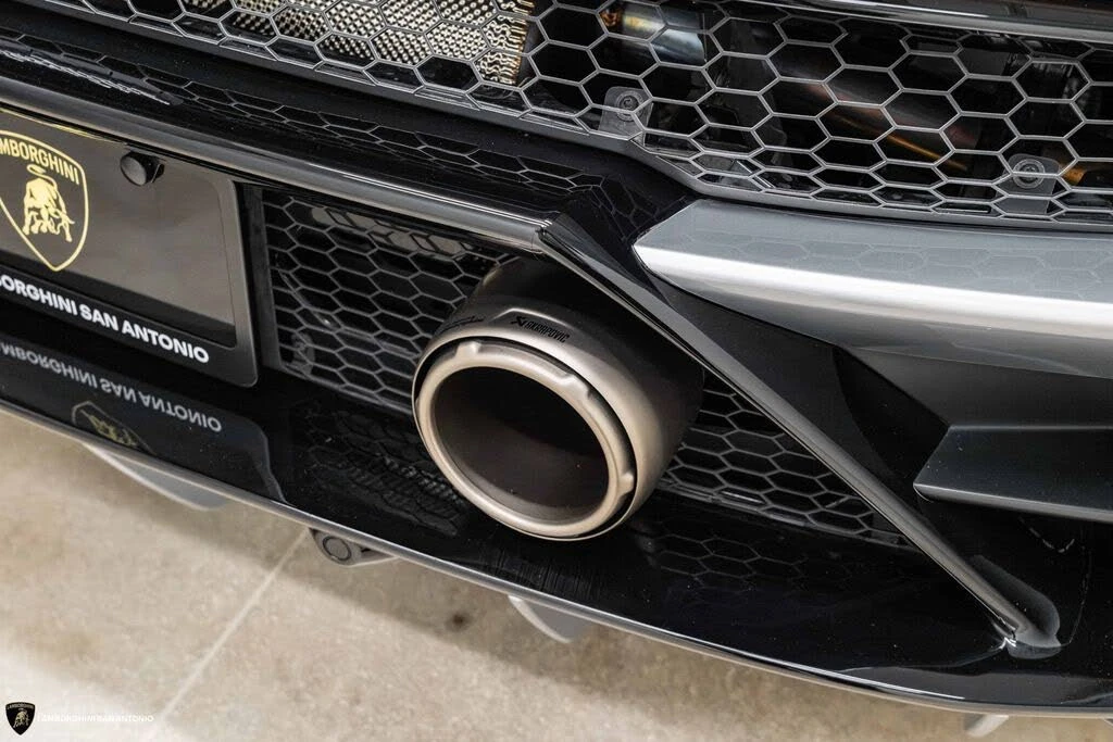2020 Lamborghini Huracan - Image 19 of 31