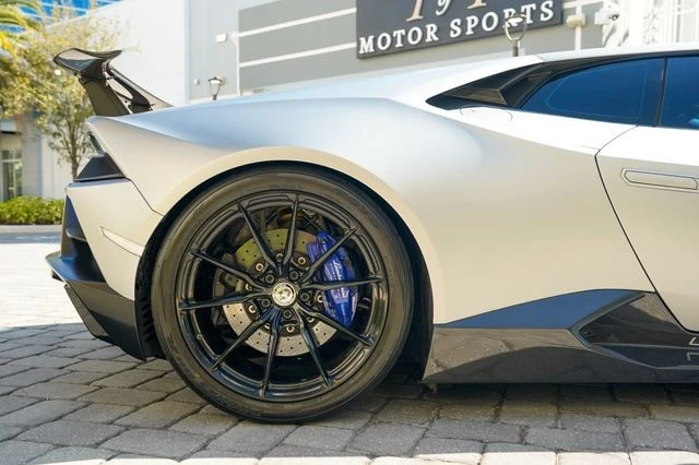 2020 Lamborghini Huracan LP610-2 EVO - Image 27 of 31