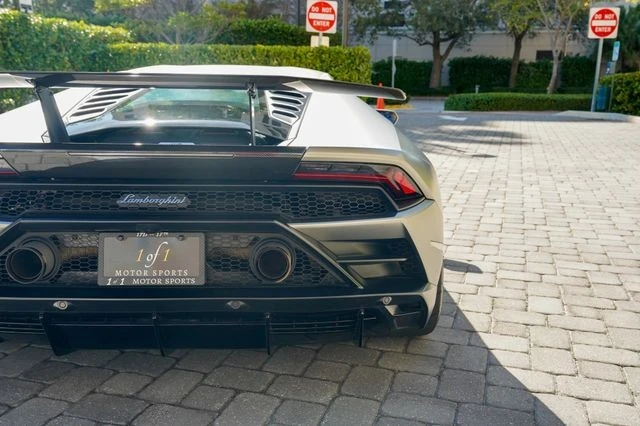 2020 Lamborghini Huracan - Image 23 of 31
