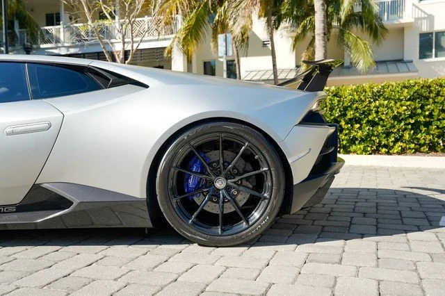2020 Lamborghini Huracan - Image 15 of 31