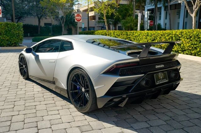 2020 Lamborghini Huracan - Image 19 of 31