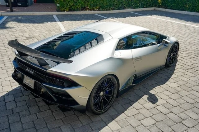 2020 Lamborghini Huracan LP610-2 EVO - Image 25 of 31