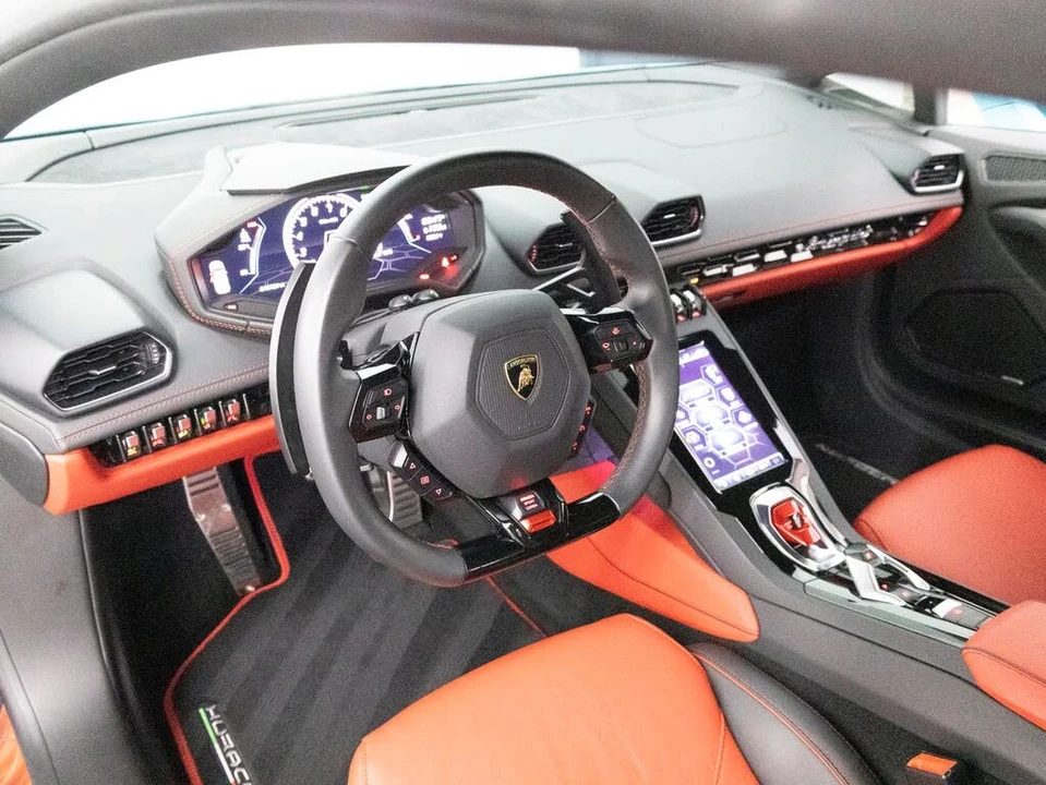 2020 Lamborghini Huracan - Image 4 of 31