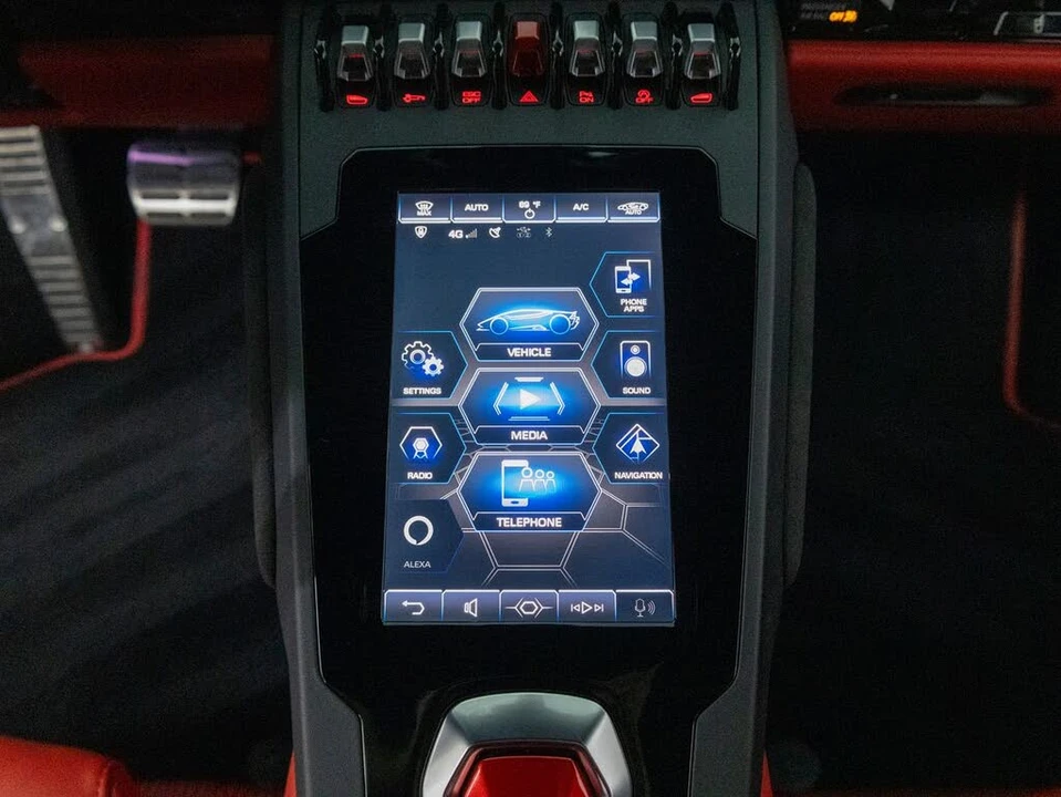 2020 Lamborghini Huracan - Image 22 of 31