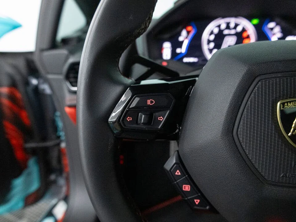 2020 Lamborghini Huracan - Image 29 of 31