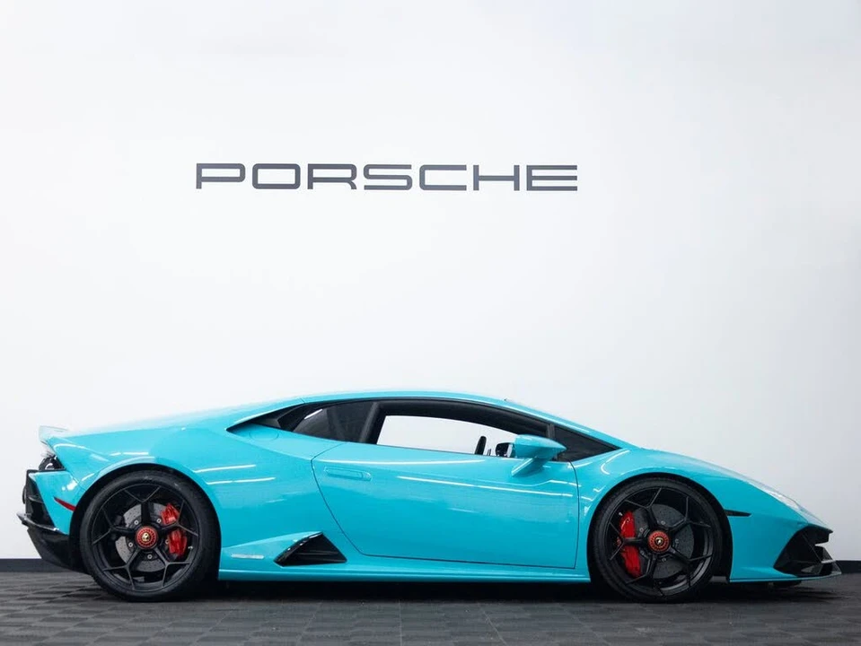 2020 Lamborghini Huracan - Image 8 of 31
