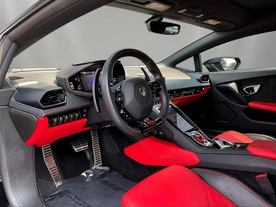2020 Lamborghini Huracan LP610-2 EVO - Image 15 of 31