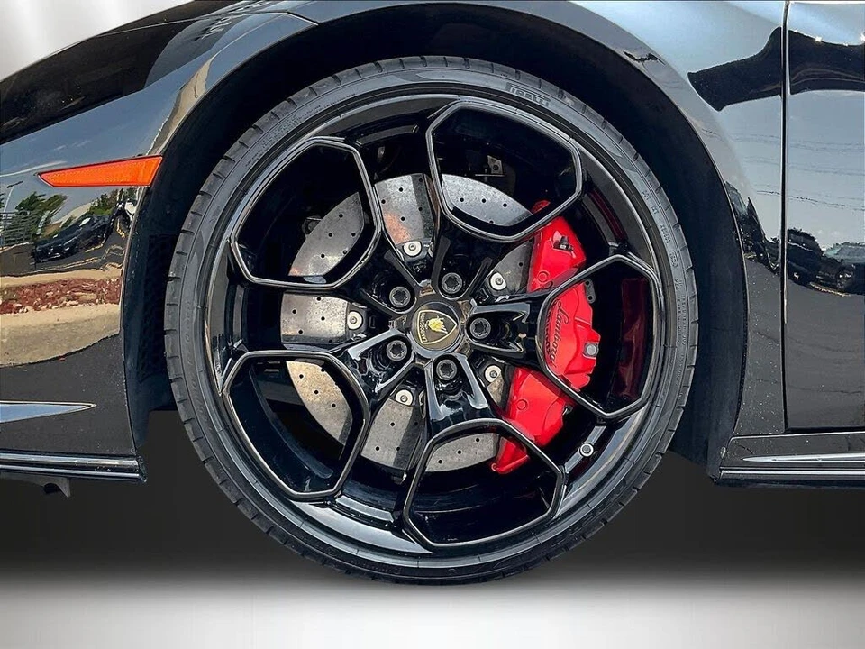 2020 Lamborghini Huracan LP610-2 EVO - Image 30 of 31