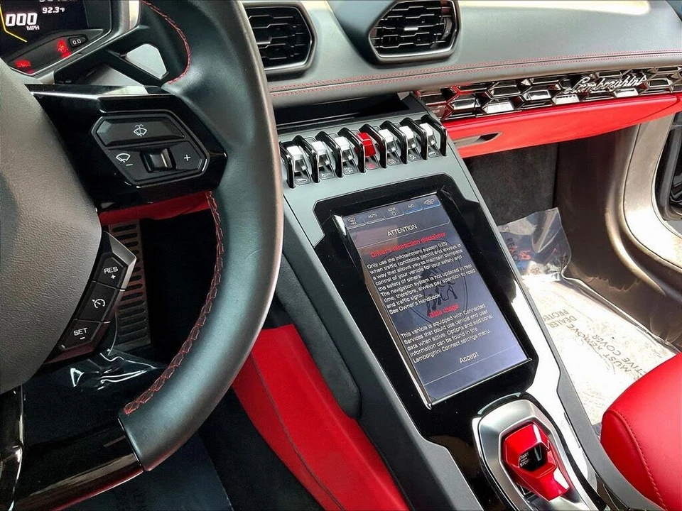 2020 Lamborghini Huracan LP610-2 EVO - Image 9 of 31