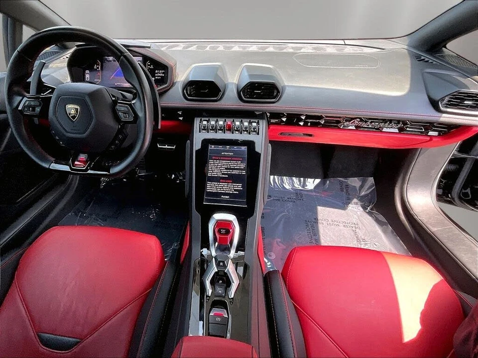2020 Lamborghini Huracan LP610-2 EVO - Image 7 of 31