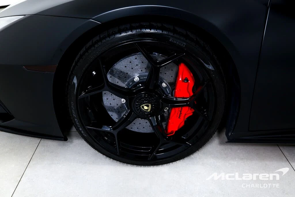 2020 Lamborghini Huracan - Image 26 of 29