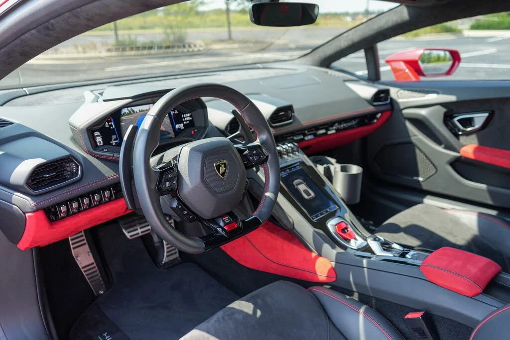 2020 Lamborghini Huracan - Image 17 of 31