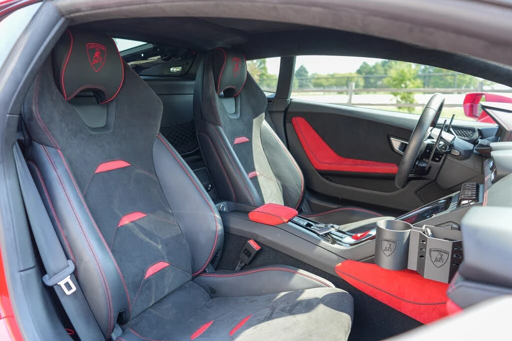 2020 Lamborghini Huracan - Image 28 of 31
