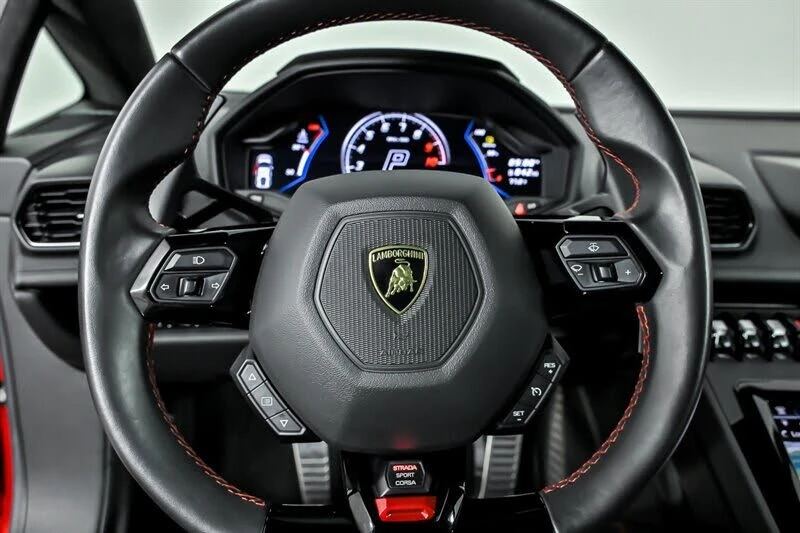 2020 Lamborghini Huracan - Image 22 of 31