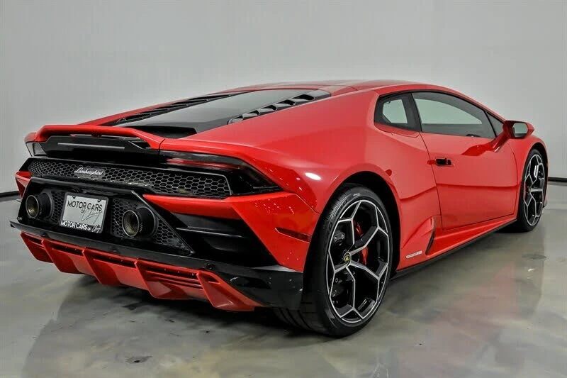 2020 Lamborghini Huracan - Image 10 of 31