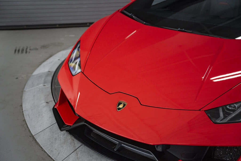 2020 Lamborghini Huracan - Image 12 of 31