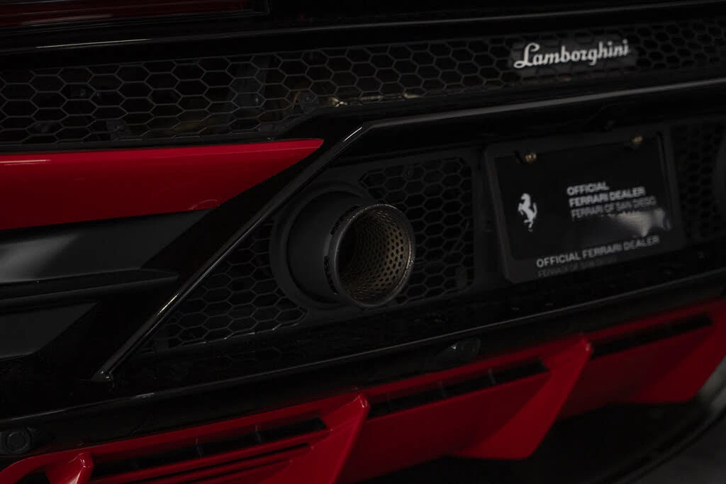 2020 Lamborghini Huracan - Image 14 of 31