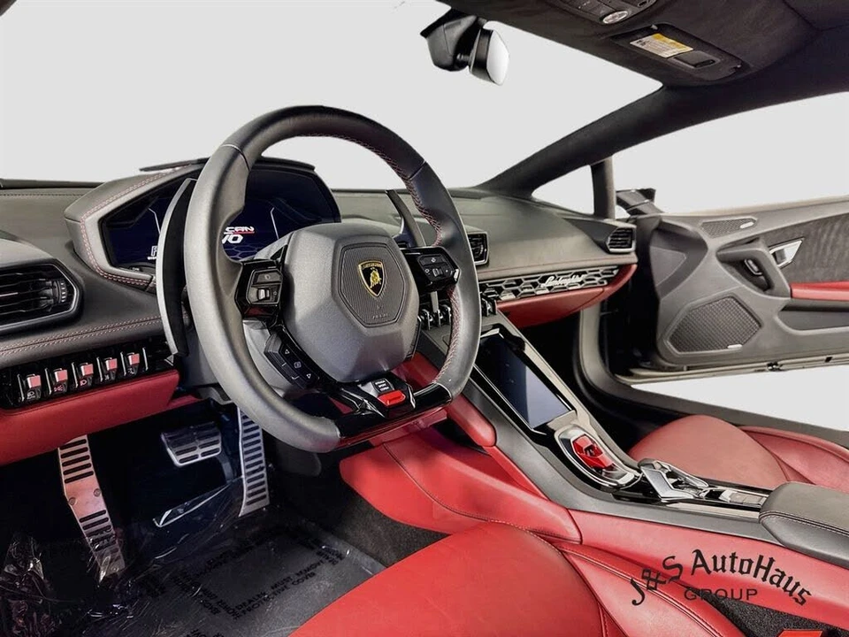 2020 Lamborghini Huracan - Image 29 of 31